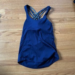 Workout tanktop with built in bra